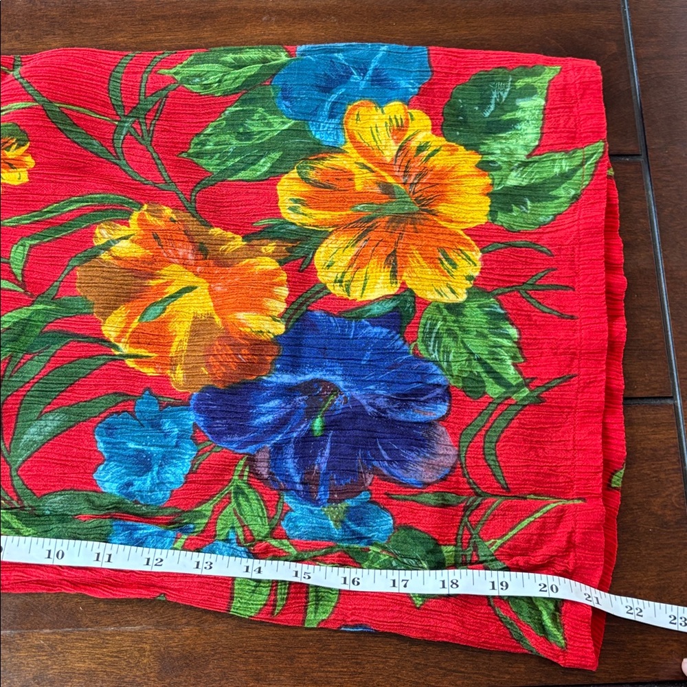 Bedford Fair Red Floral Cropped Pants XL Vintage Crinkle Capris - Picture 5 of 7